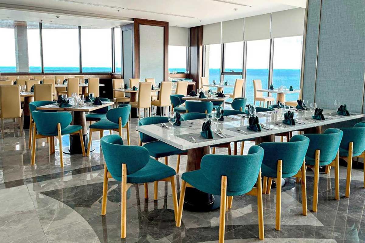 5-Star Beach Hotel Suites $45/Night in Apec Mandala Wyndham Mui Ne